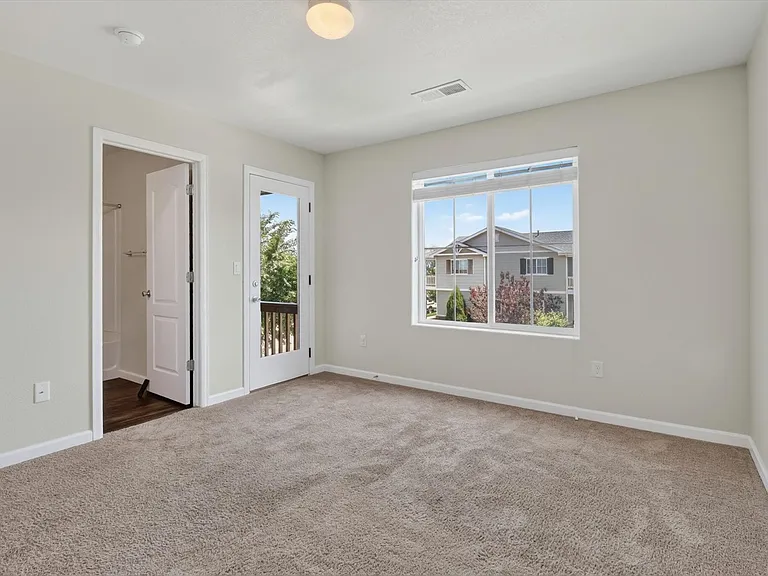 1209 Bistre St — Photo 16