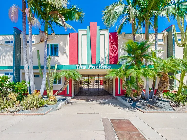 B Street | Apartments Near Balboa Park - Studios, 1 & 2 Bedrooms — Photo 6