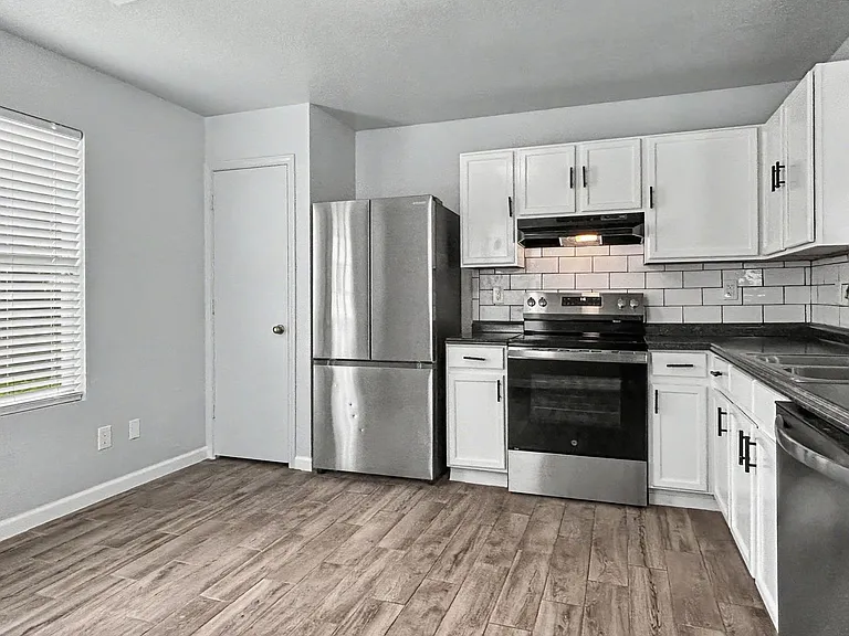 10138 Southern Sun — Photo 11