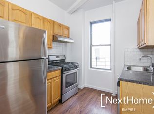 30-84 34th St #5B, Astoria, NY 11103