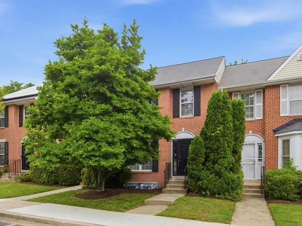 1033 Higgins Way #1, Hyattsville, MD 20782