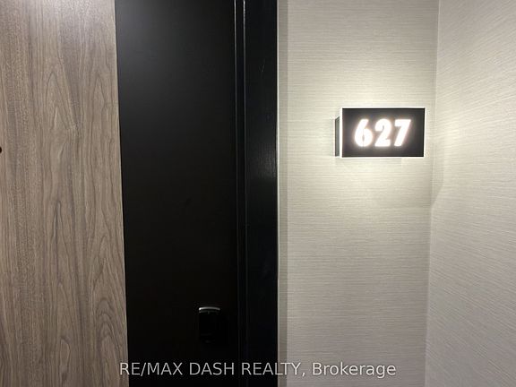 5th image of 1007 The Queensway #627