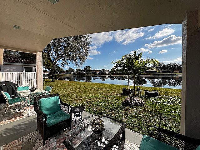 1st image of 12658 Majestic Isles Dr