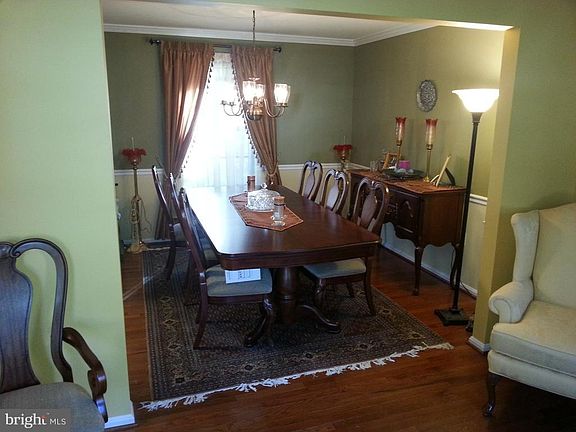 3rd image of 12815 Turberville Ln