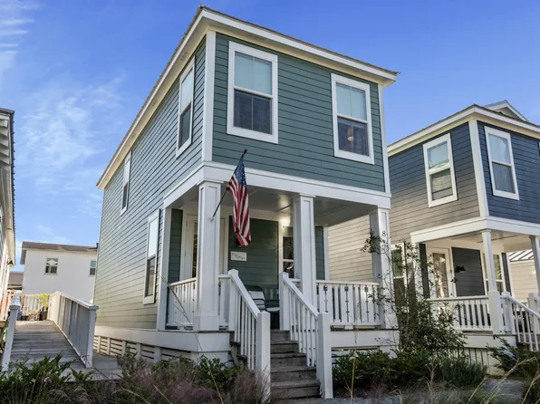 2207 Government St #8, Ocean Springs, MS 39564