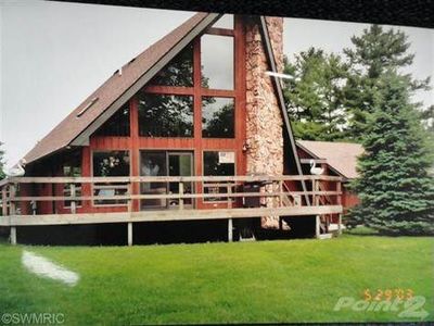 2145 Derfla Dr, Saint Joseph, MI, 49085