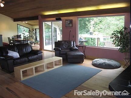 2nd image of 12440 Moe Lar Ln SE