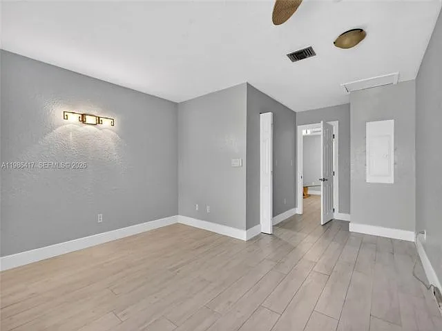 217 SW 5th St — Photo 15