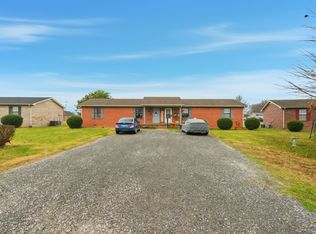105 Gayla Ct, Portland, TN