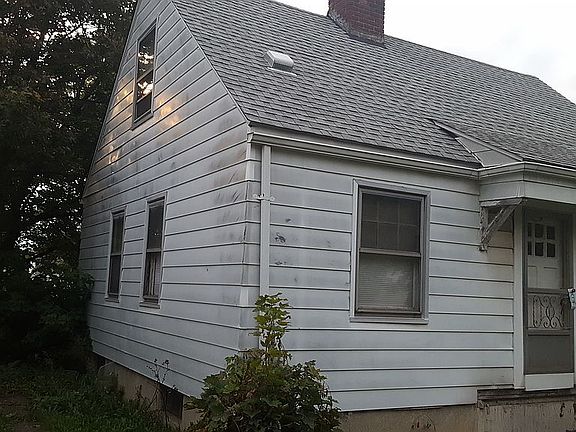 5th image of 6235 Westwood St