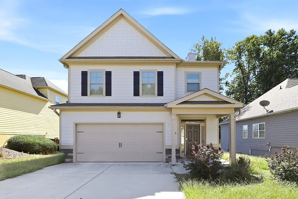 4 bed, 2.5 bath, 1898 sqft, $2,280 — Photo 1