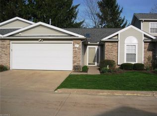 827 Renee Dr, Wadsworth, OH 44281