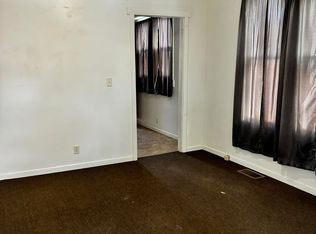 1813 W Fredonia Ave, Peoria, IL 61606