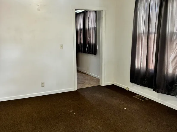 1813 W Fredonia Ave, Peoria, IL 61606