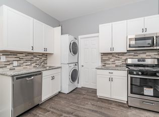 1806 N Richmond St APT 2F, Chicago, IL 60647