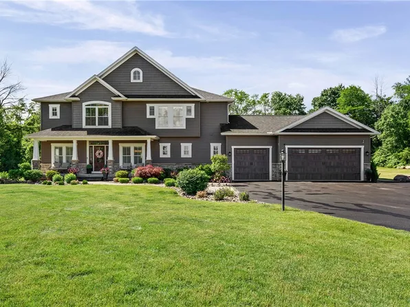 2885 Ridgeway Ave, Rochester, NY 14626