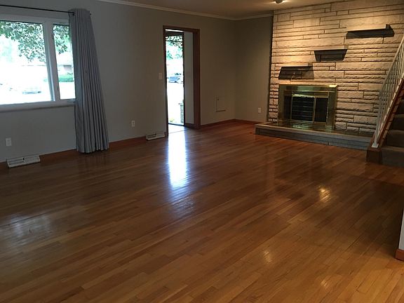 3rd image of 4330 Marland Dr