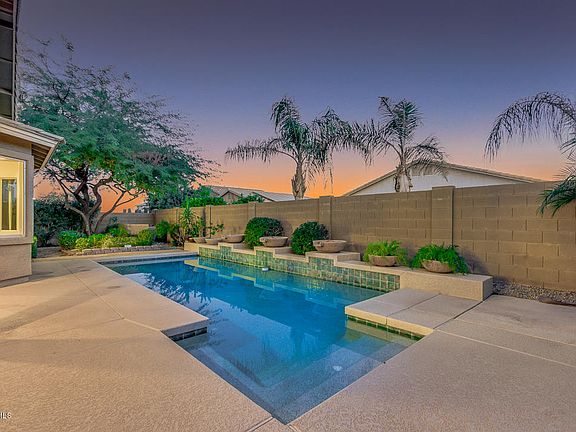 2nd image of 18345 W Caribbean Ln