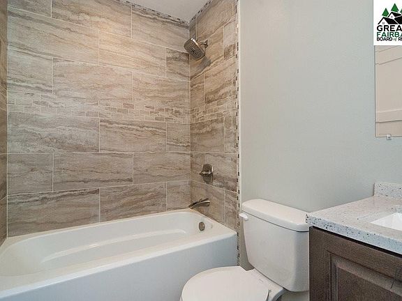 4th image of 1525 Birch Hollow Ct