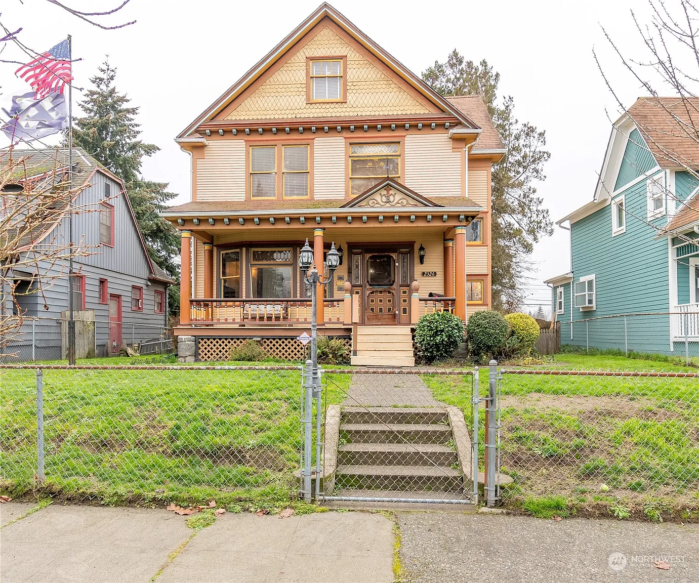 2326 S L Street photo 1