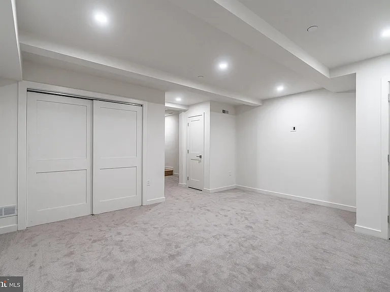 2423 Innovator Way — Photo 24
