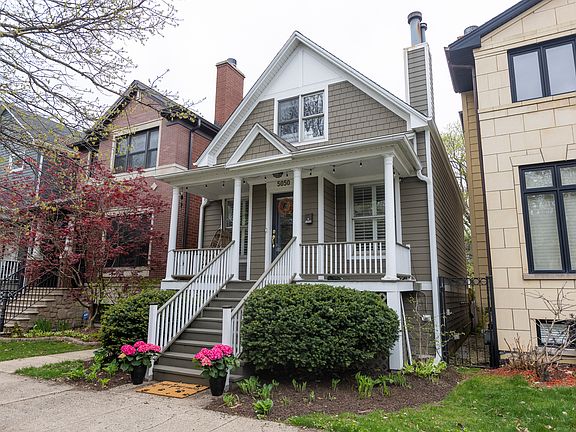 2nd image of 5050 N Oakley Ave