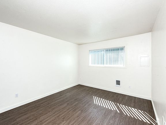 Holgate Lofts Apartments ; Bedroom