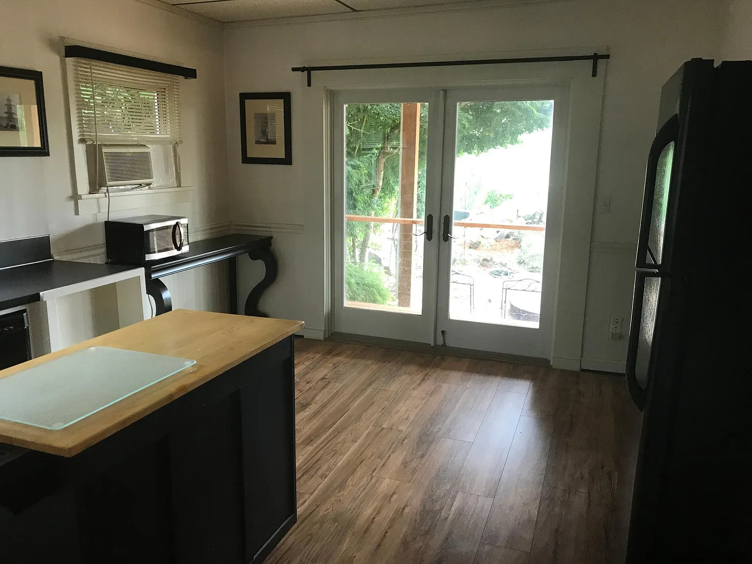 1 bed, 900 sqft, $1,450 — Photo 3