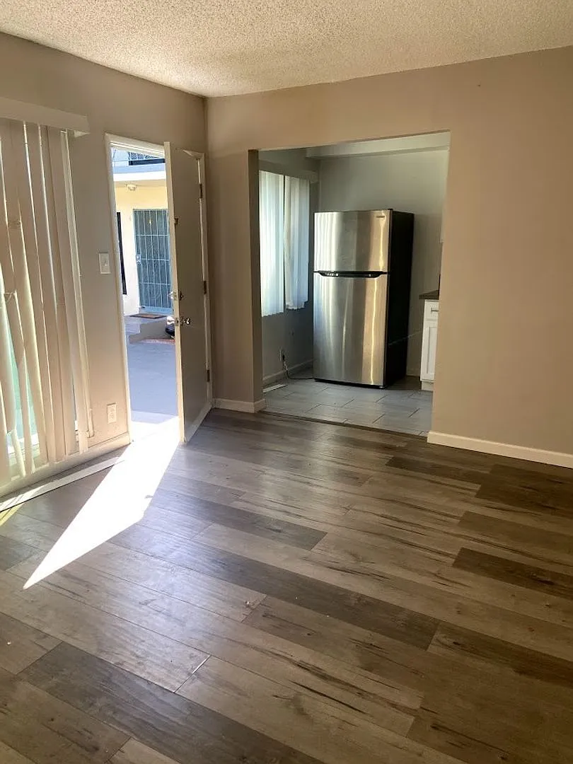 Baldwin Hills Residences — Photo 1