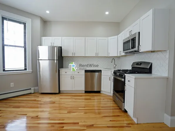 76 Gardner St #C1, Allston, MA 02134