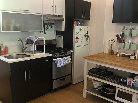 4th image of 26 Lefferts Pl APT 2R
