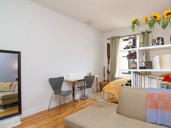2nd image of 312 W 23rd St APT 1C