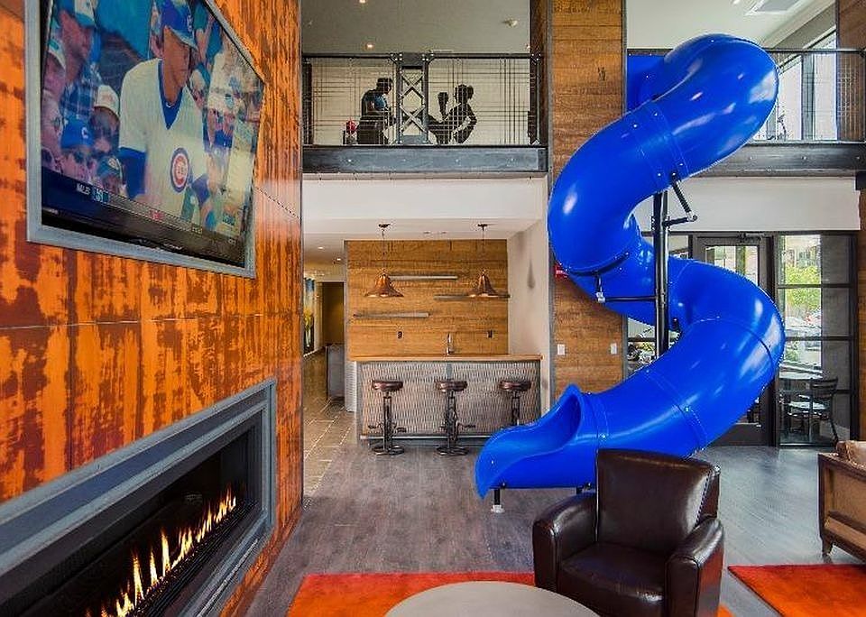 1st image of 248 N Columbus Blvd #417
