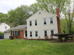 10052 Colebrook Ave, Rockville, MD 20854