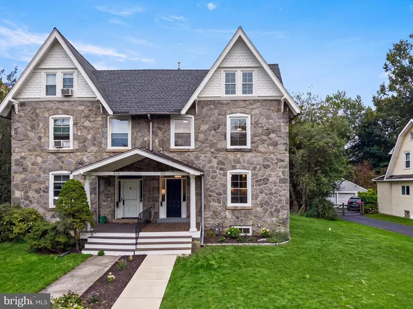 307 S Chester Rd, Swarthmore, PA 19081