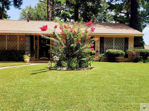 11 S Pineview Dr, Texarkana, TX 75501