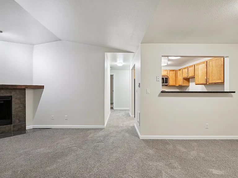 Campbell Run Apartments — Photo 35