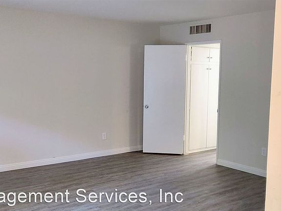 5th image of 1134 E Elk Ave APT 3
