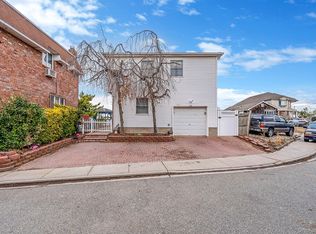 510 Albern Avenue, Oceanside, NY 11572