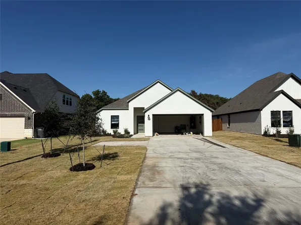 409 Smith Rd, Springtown, TX 76082