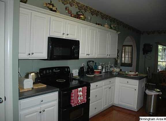 5th image of 8306 Wynwood Cir
