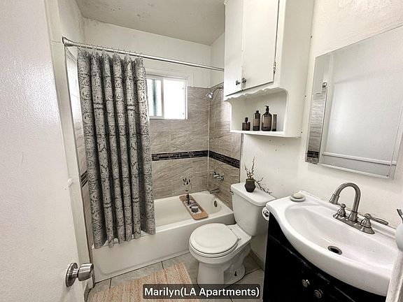 3rd image of 3118 S Durango Ave APT 4