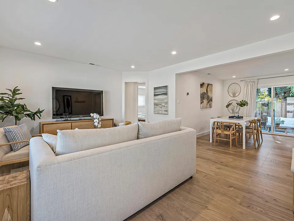 Open floor plan.