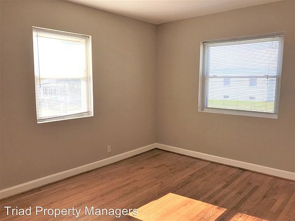 4th image of 523 Martin St APT 4