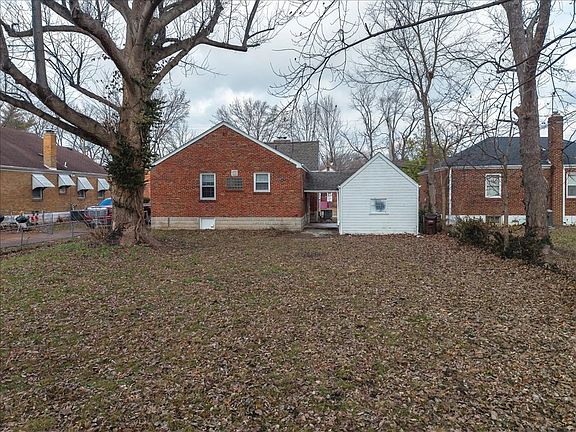 2nd image of 38 Lee Ave