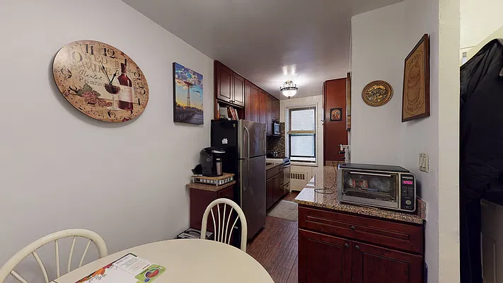 Sold by Diamond Real, Inc. | media 7
