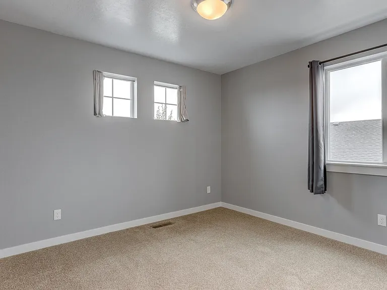 1924 W Deserthawk Dr — Photo 20