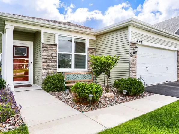 10298 Elm Ln, Rogers, MN 55374