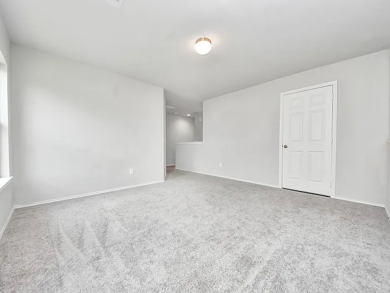 4231 Tulip Oak Dr — Photo 33
