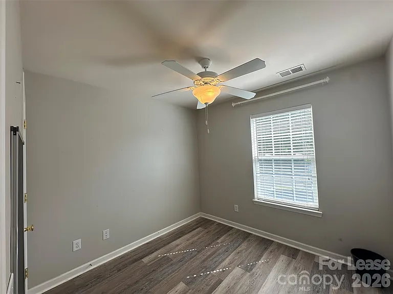 6626 Rothchild Dr — Photo 17